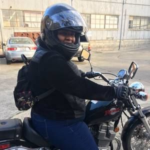 Meet your Posher, Tia